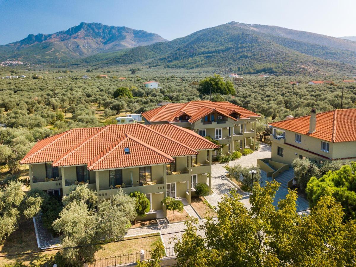Filippos Hotel Skala Rachoni  Exteriör bild